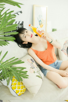 顶开隂唇找到了隂道入口